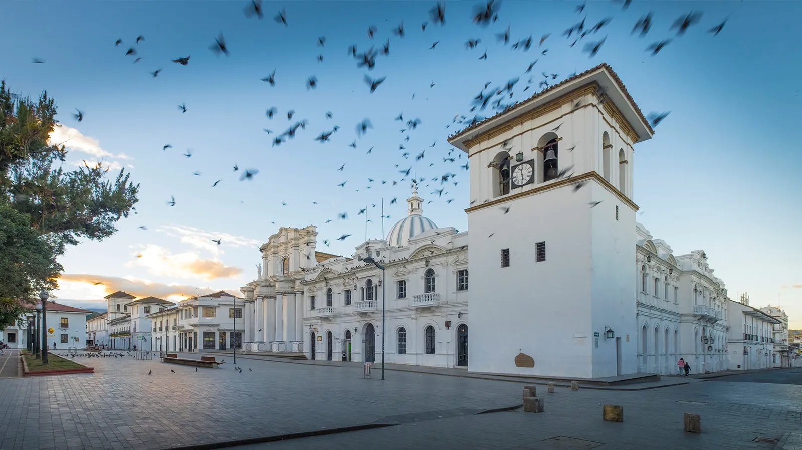 fotografia con dron de iglesia en popayán